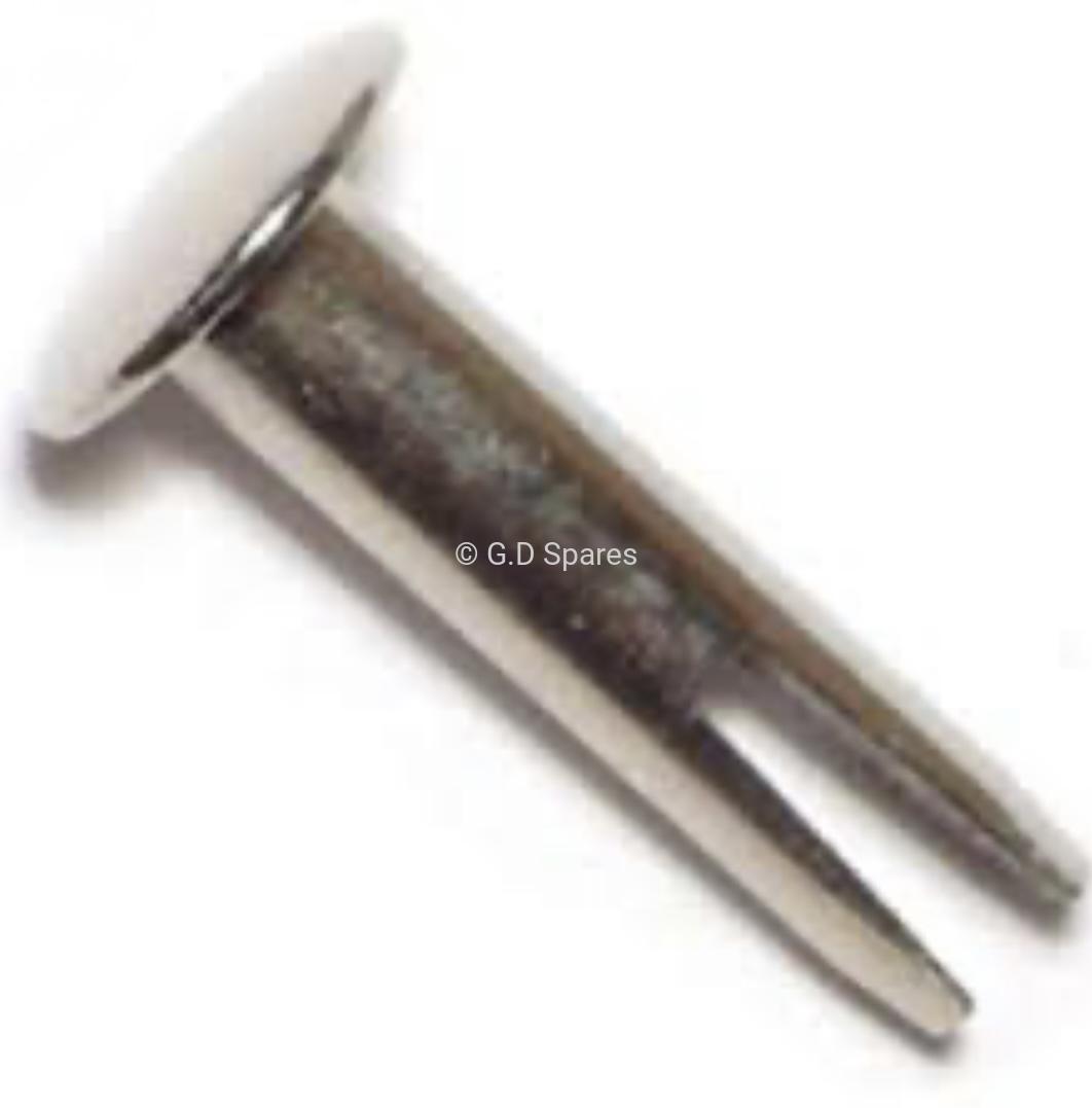Split Rivets for Welt
